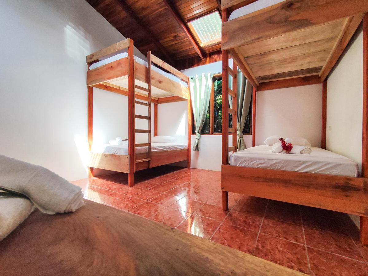 Ico Living Hostel Playa Santa Teresa  エクステリア 写真